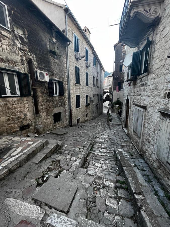 Puerta Apartments Kotor Buitenkant foto