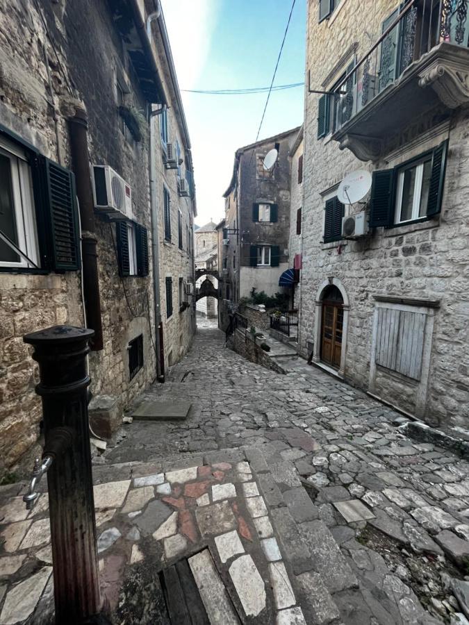 Puerta Apartments Kotor Buitenkant foto